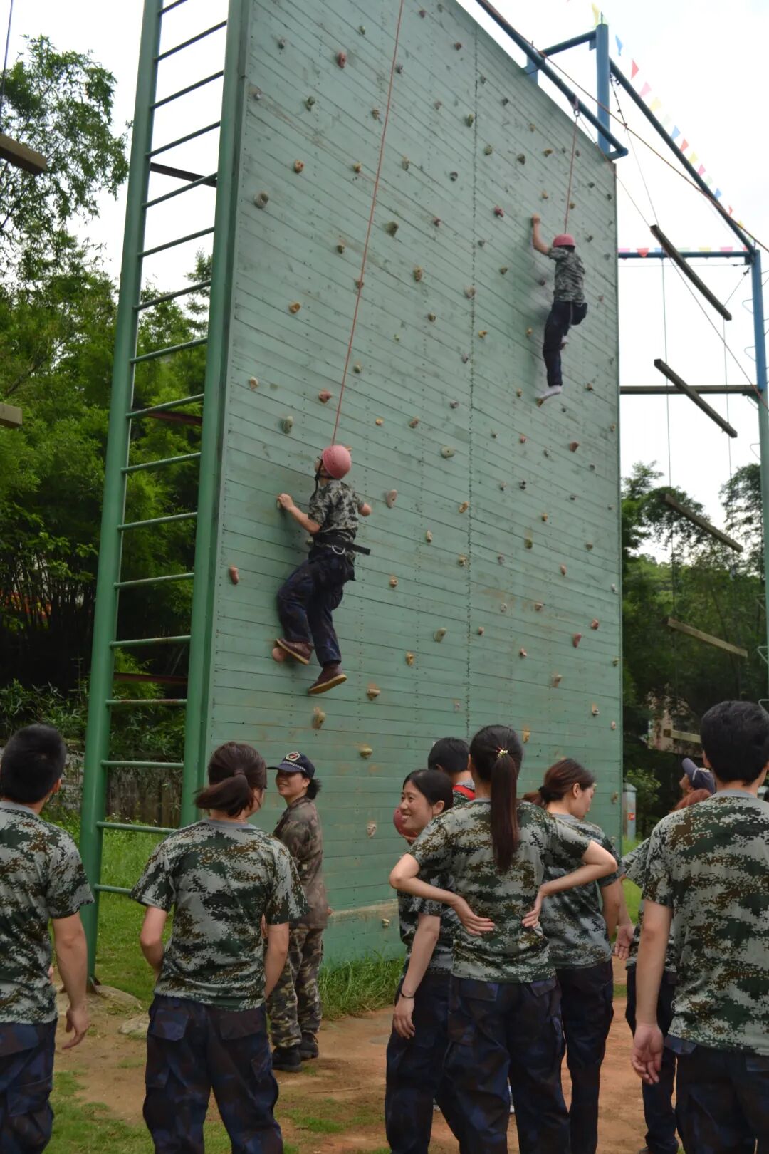 WINFOR's first outdoor team-building event with the Bangyuan Training Academy, group photo