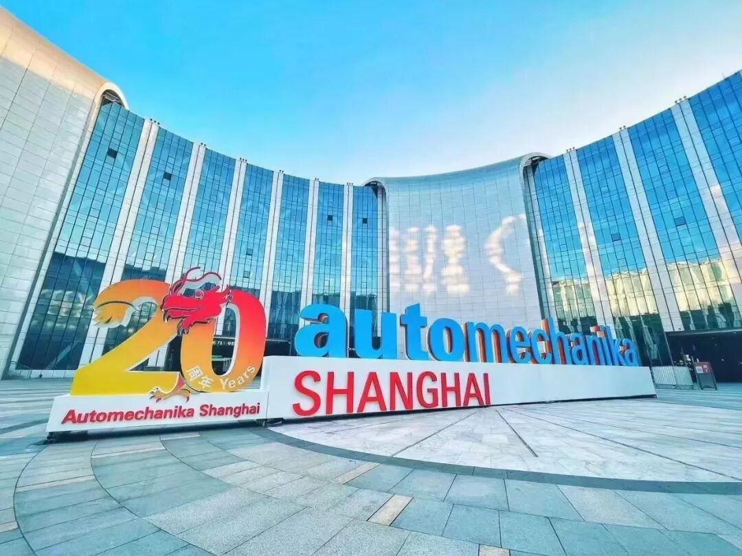 WINFOR at Automechanika Shanghai 2024: A Packed Stand, Buyers Everywhere